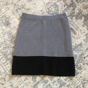 ❌SOLD❌ LOFT Skirt